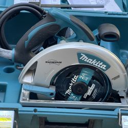 Tools MAKITA Saw