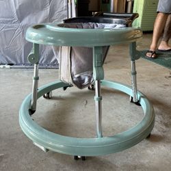 Bassinet & Walker 