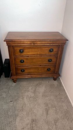Tommy Bahama Island Breeze Bedside Chests