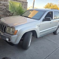 2007 Jeep  Laredo 4×4  152k Miles Clean Tittle 