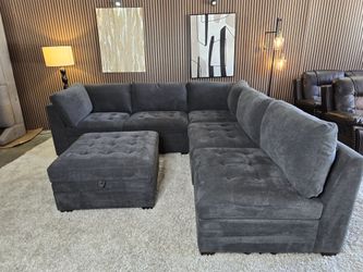 LIKE NEW- Thomasville Tisdale Modular Sectional 6-piece Dark Gray with Storage