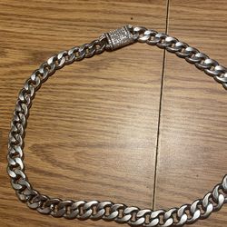 Neck necklace for men