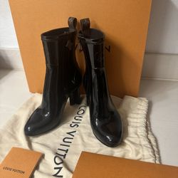 Louis Vuitton Silhouette !