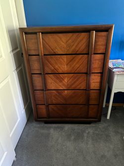 Lane  vintage furniture 5 piece bedroom set