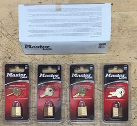 Lot of (4) MASTER LOCK 120D 3/4 in. (19mm) Wide Solid Brass Padlock