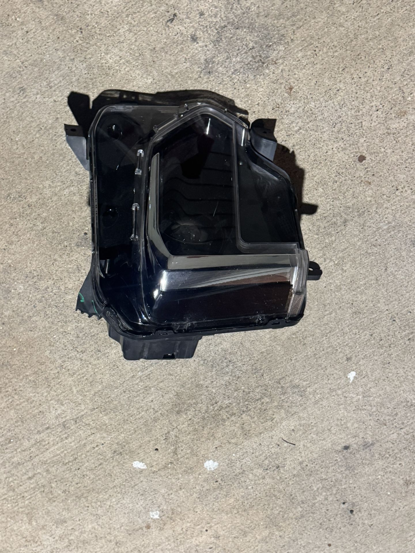 Chevy Traverse 2023 Right Side Headlight Oem