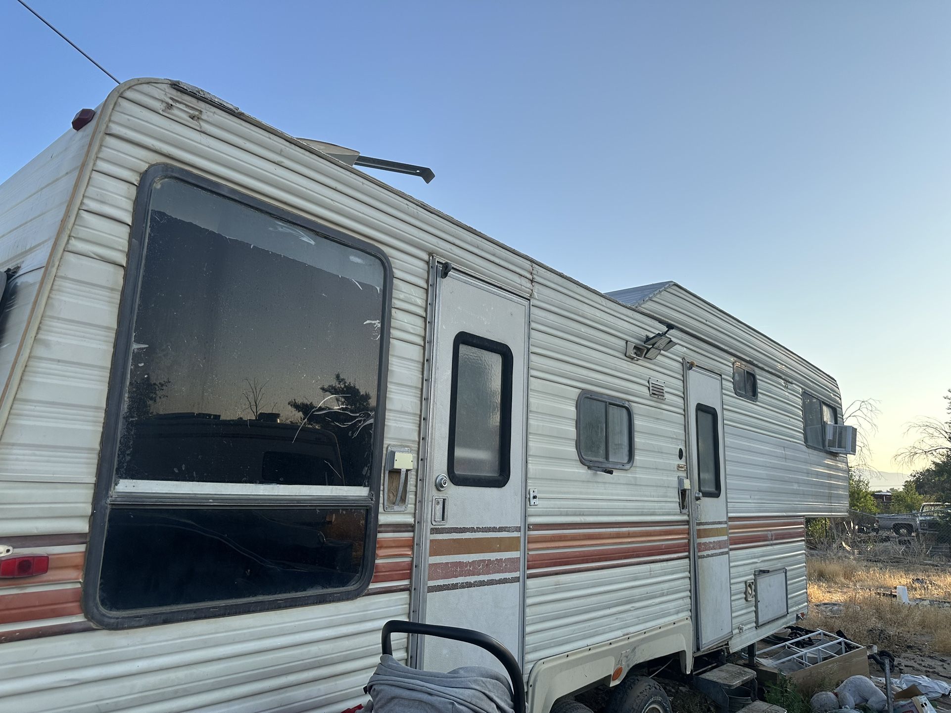 5th Wheel Trailer For Pick Up