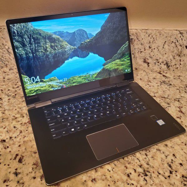 Lenovo Yoga Signature Edition laptop 710-15IKB Intel Core i5-7200U 2.5GHz 8GB RAM 256GB SSD 