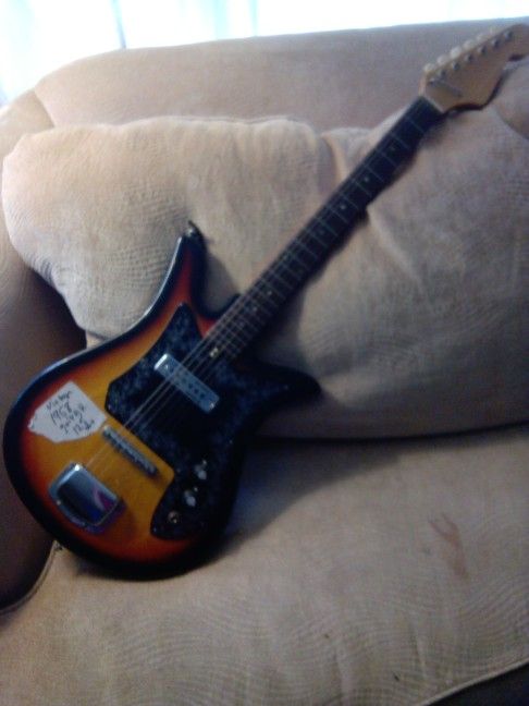 Vintage 1968 Guitar