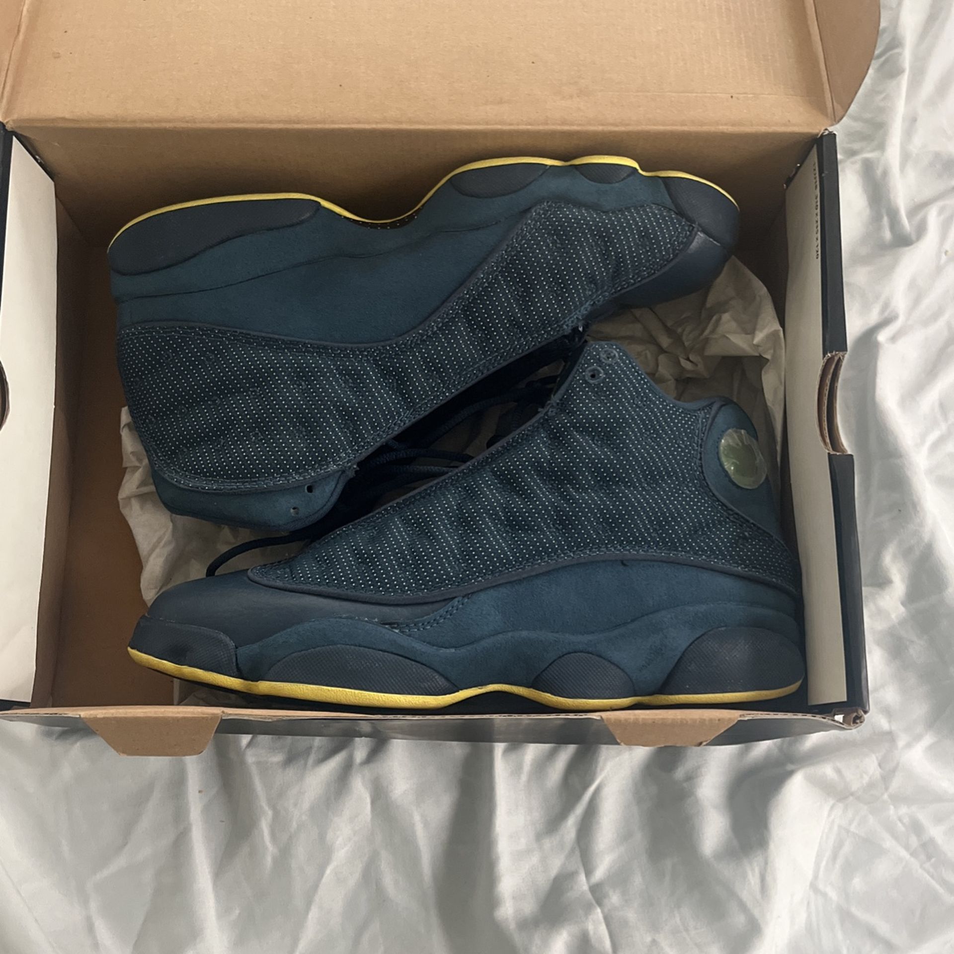 Jordan 13 Retro "Squadron Blue" Size 8