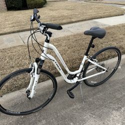 Trek Verve 3 Adult Low Step Lightweight Aluminum Frame 24-speed Trek