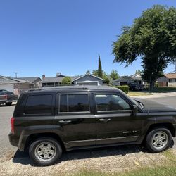 2016 Jeep Patriot Only 67,786 Miles-CLEAN TITLE $5500 OBO