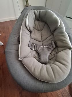 Nunca leaf curva baby rocker