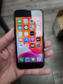 IPHONE 7. 32gb. TMOBILE AND METRO PCS