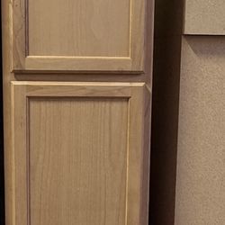 18in Kitchen Pantry Unfinished