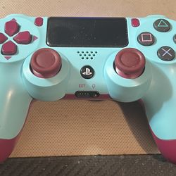 PS4 controller