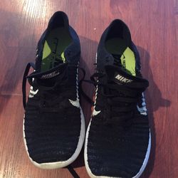 Nike Running Shoes 7 Women’s $30.00
