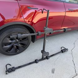 Hard top removal brace