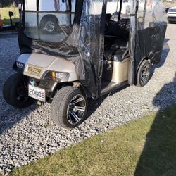 2004 Ezgo In Excellent Condition No Issue Has Charger An Batteries Up To Date