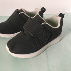 Boys Sneakers , Size 10