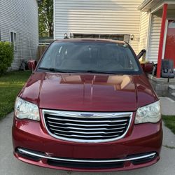 2011 Chrysler Town & Country