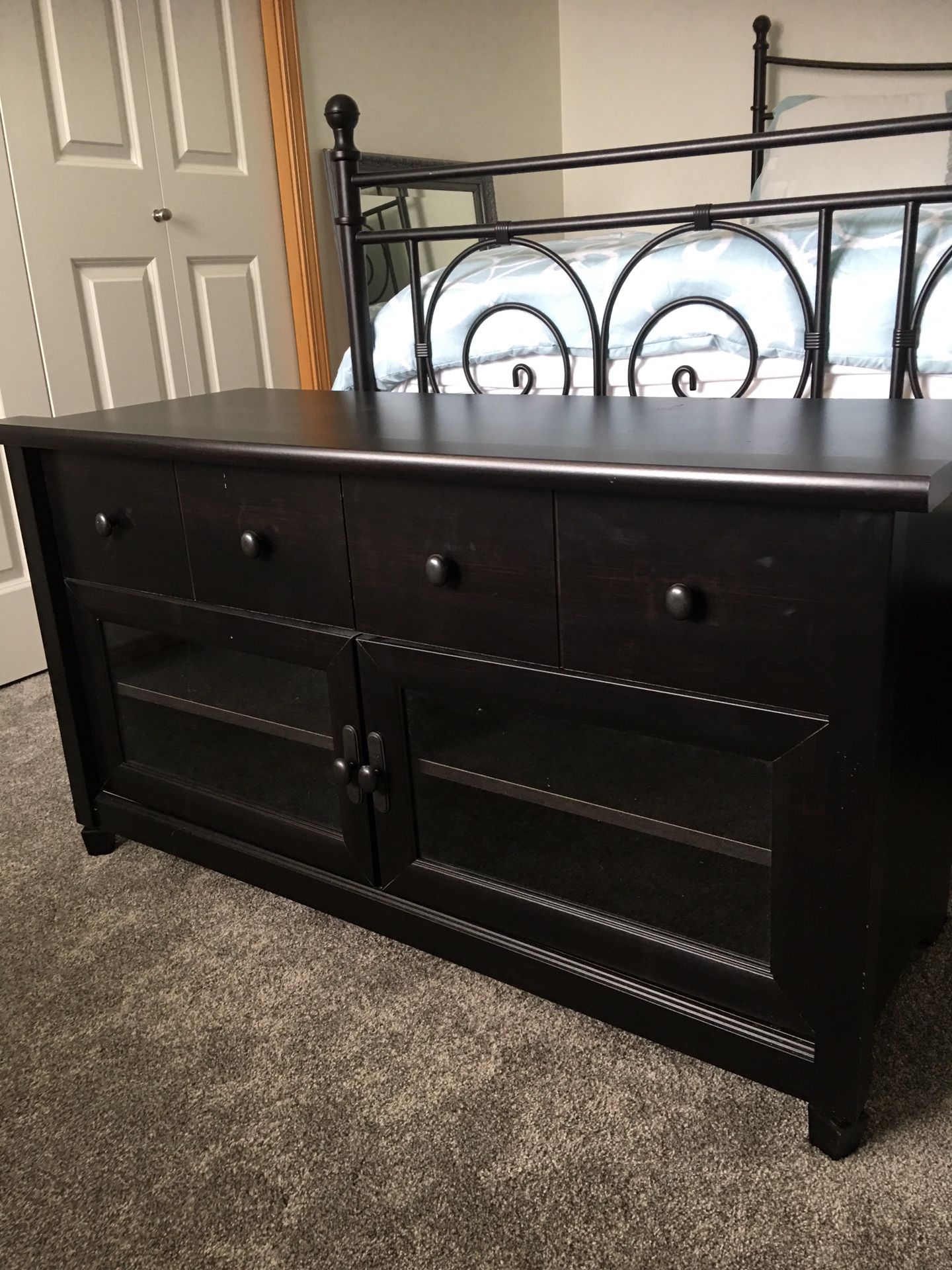 TV stand/ Cabinet