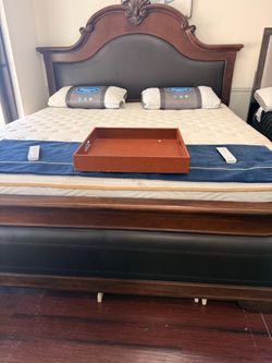 Traditional Wood King Bed Frame