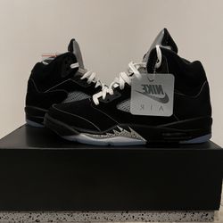 Jordan 5 Black Matellics Size 11 New 