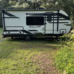 2022 Heartland Tailwind T180BH