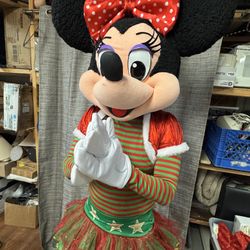 Used Minnie Mouse Adult Costume/. 