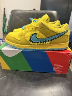 Nike Dunk Sb Yellow Bear