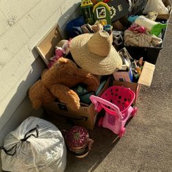FREE STUFF!!! Toys Clothes Collectibles And More