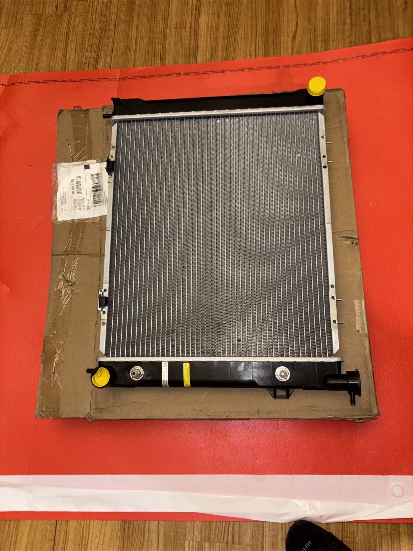 Radiator-1 Row Plastic Tank Aluminum Core CSF fits 93-98 Jeep Grand Cherokee