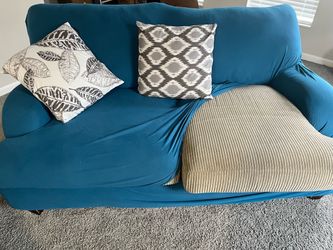 Sofa and Loveseat Need GONE $100 OBO