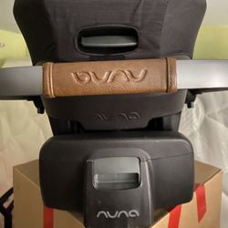 NUNA car seat