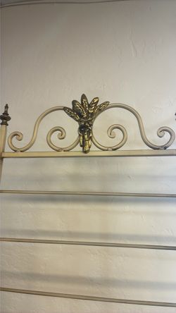 Vintage Perfit Fils Ltd. French Baker’s Rack — Paris, France