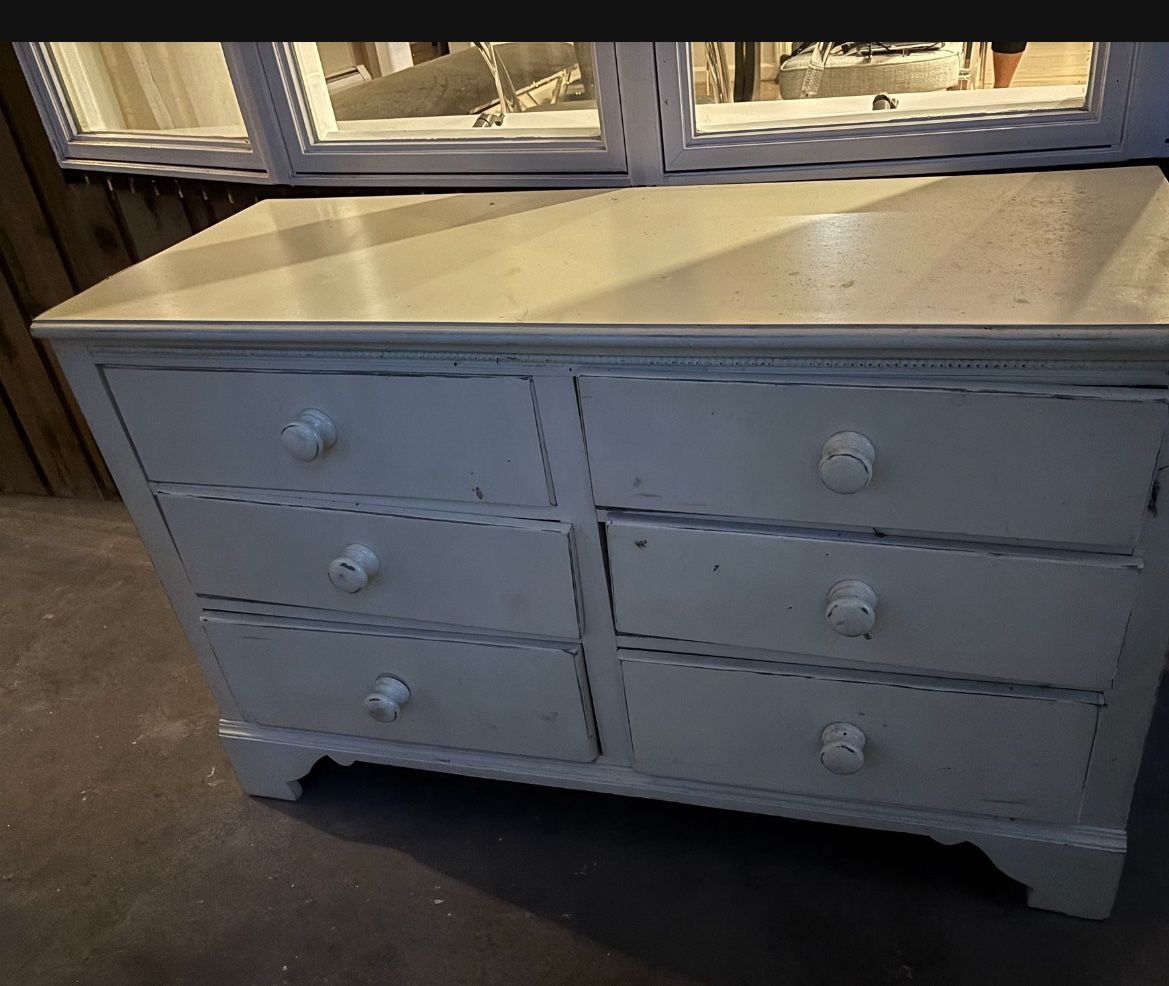 Free Children’s Dresser