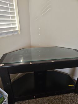 Corner TV stand
