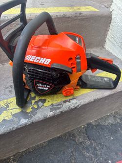 Echo Chainsaw $100