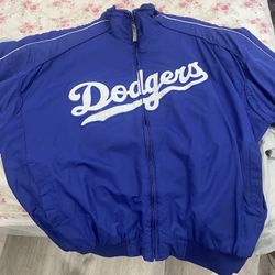 Authentic Vintage 90s Los Angeles Dodgers bomber jacket 2XL