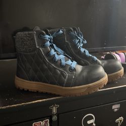 Women’s Safety Shoes