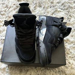 Air Jordan 4 (Black Cats)
