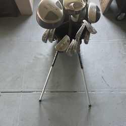 Men RH Golf Clubs Taylor Made 4-SW New Grips 1-3-3-5 Hybrid Nice Putter & Std Bag