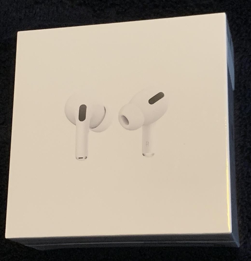 Apple AirPods Pro - White MWP22AM/A SEALED IN HAND