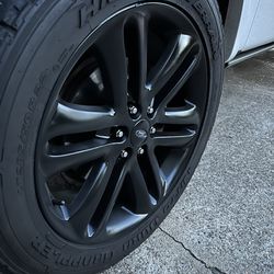 2013 Ford F-150 Limited 22” Black Wheels And Tires