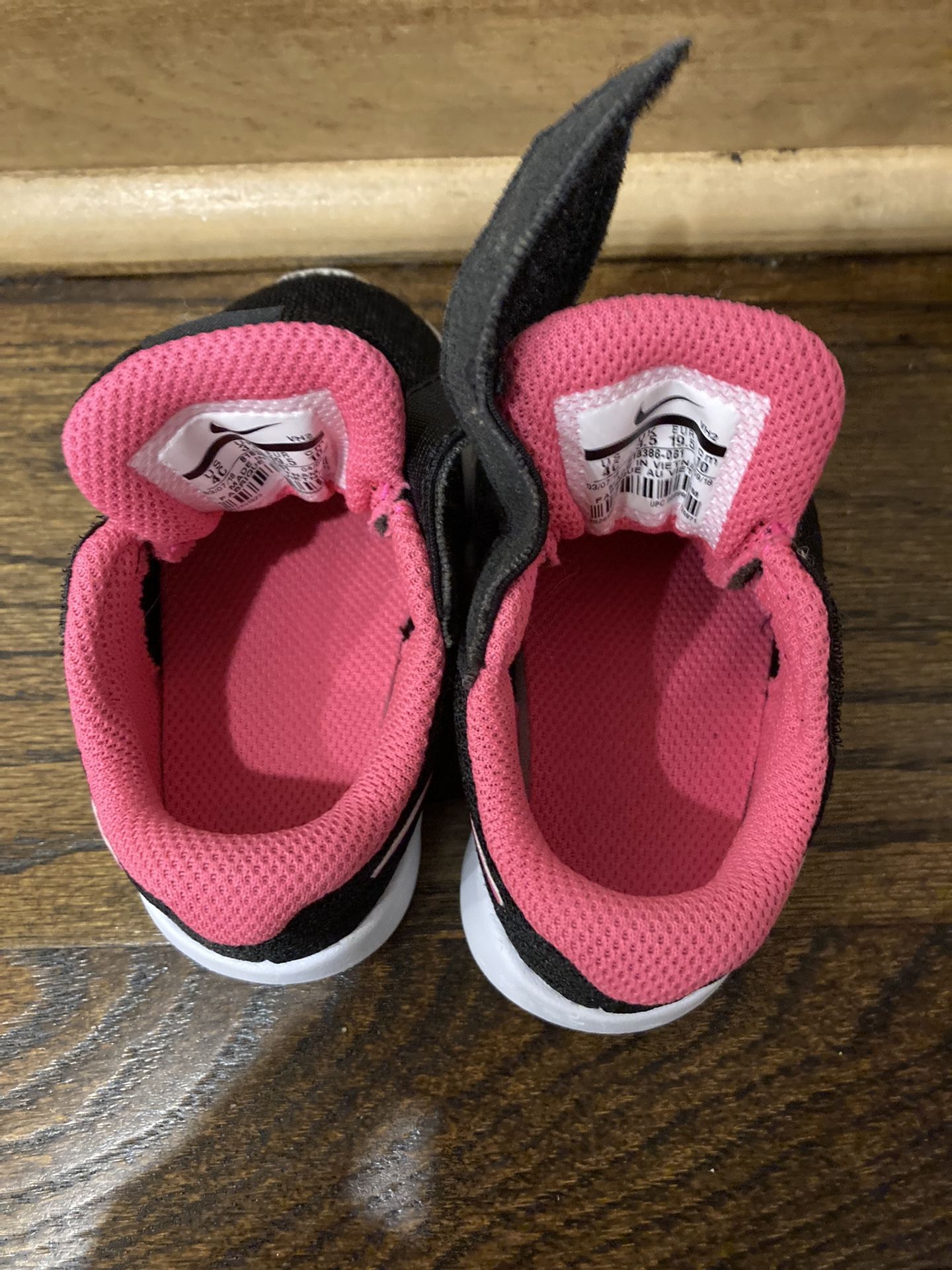 Nike Shoes For Baby Girl Size 4C