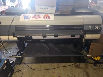 Canon IPF 8400s 44" printer