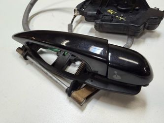 PASSENGER REAR DOOR HANDLE LOCK LATCH BMW E46 330i 325i
