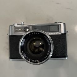 Yashica-14 Vintage Camera 