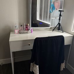 Vanity Set Up